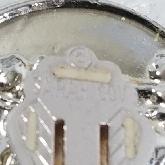 Sarah Cov. clip on patented one inch earrings 1.1437 - Picture 9 of 16